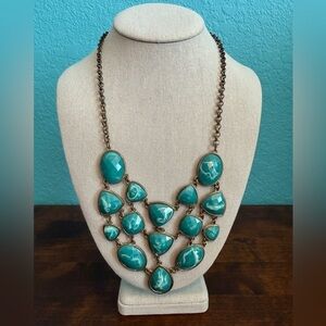 CHARMING CHARLIE Chunky Necklace 12”
